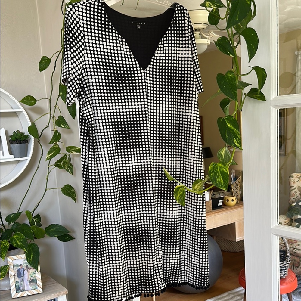 Tiana B. Black and white Patterned Dress